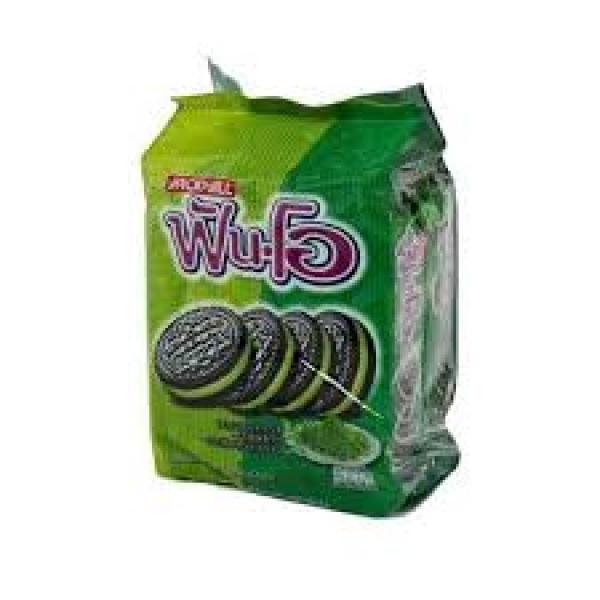 Chocolate Sandwich Cookies Filled with Green Tea Flavoured Cream