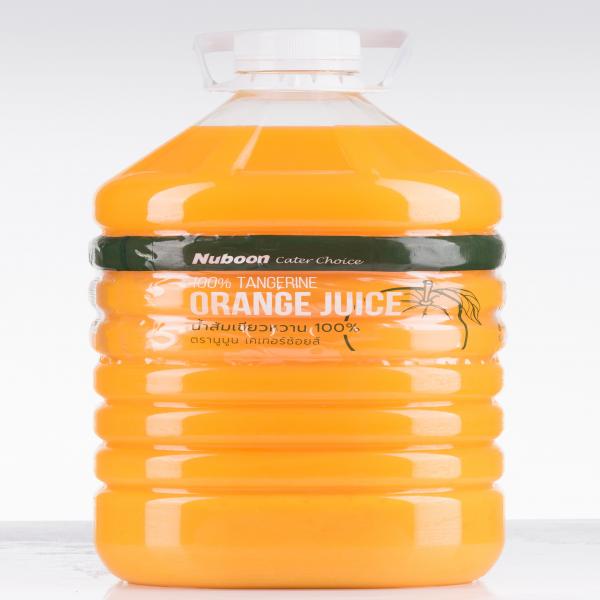 100% Tangerine juice from squeezed orange 