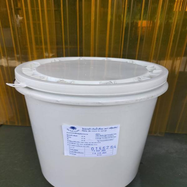 วุ้นมะพร้าวในน้ำเชื่อม