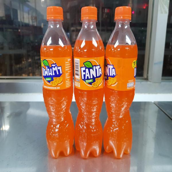 น้ำหวานกลิ่นส้ม ขวดพลาสติก