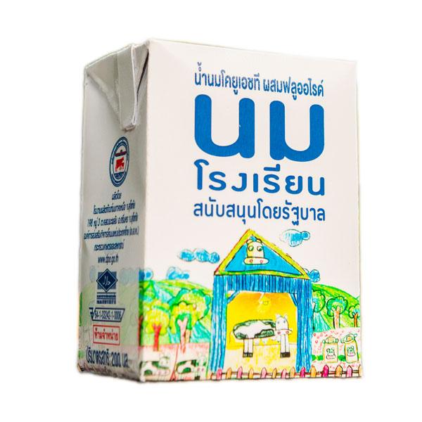 นม ยู เอช ที ผสมฟลูออไรด์