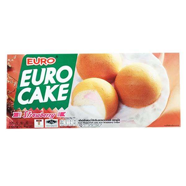 PUFF CAKE AND SWEET STRAWBERRY CREAM 