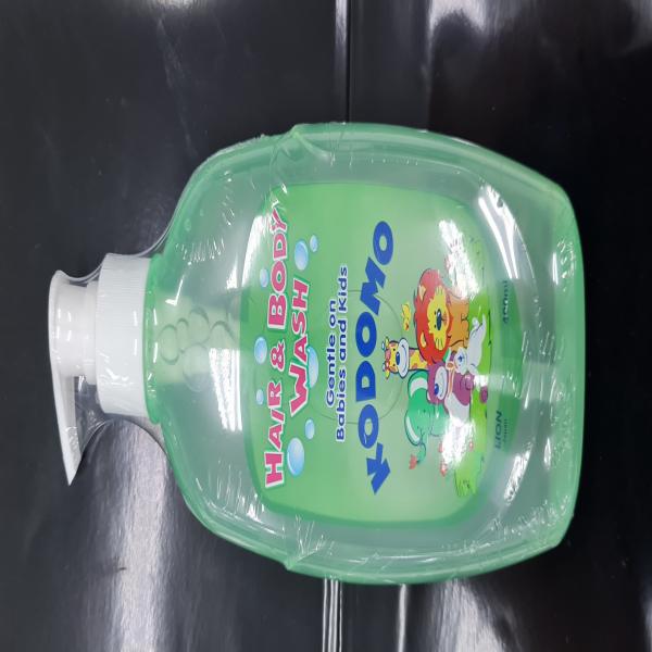 โคโดโม แฮร์ แอนด์ บอดี้ วอช 400 มล. (สิงคโปร์)