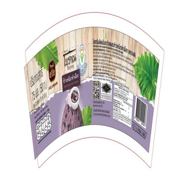 Fresh coconut milk ice cream with black sticky rice and taro