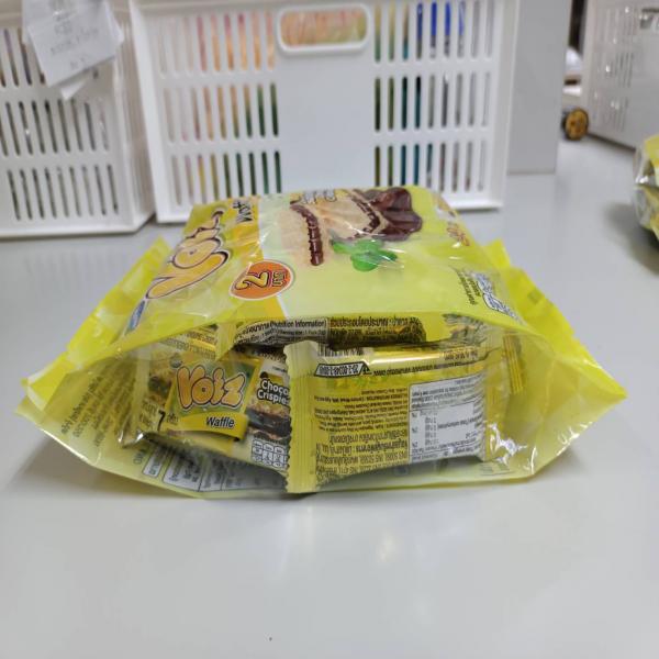 Voiz Waffle with Chocolate-Flavoured Cream and Rice Crispies