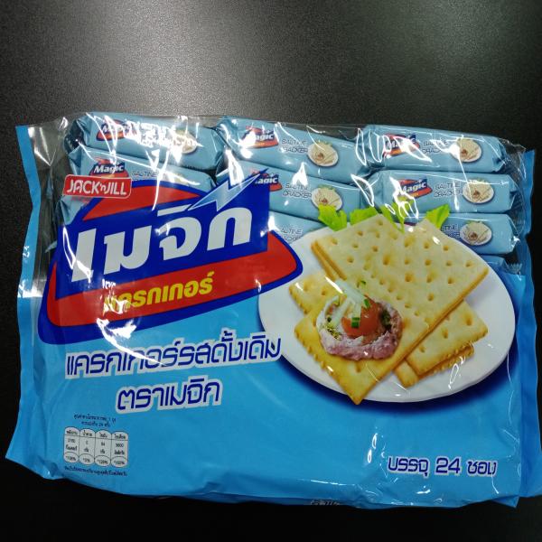 SALTINE CRACKER