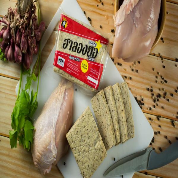 Steamed Chicken Roll