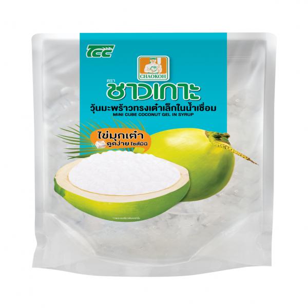 วุ้นมะพร้าวทรงเต๋าเล็กในน้ำเชื่อม