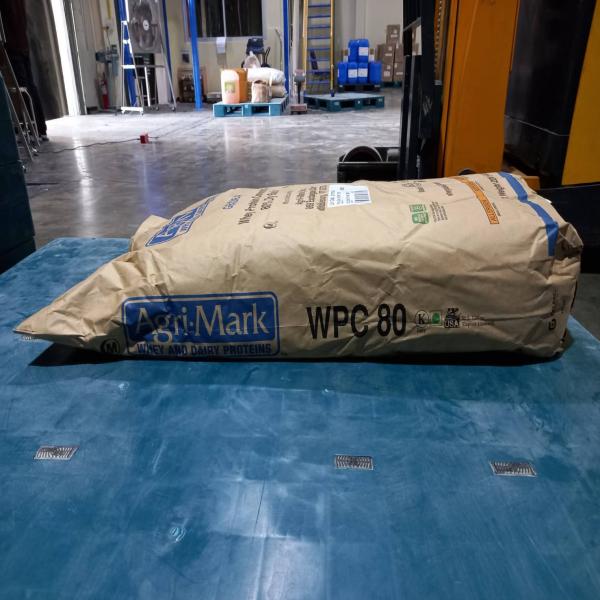 Whey Protein Concentrate 80-Heat stable / USA