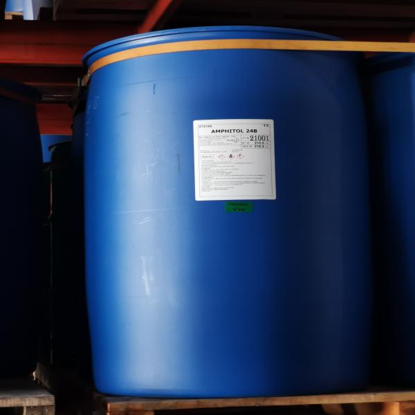 AMPHITOL 24B