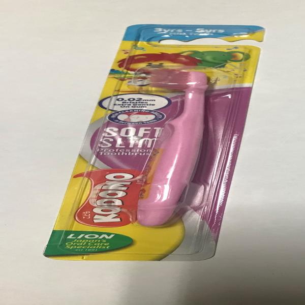 แปรงสีฟันโคโดโมไลอ้อนสำหรับเด็กรุ่นซอฟต์แอนด์สลิม 6 เดือน-2 ปี, 3 ปี-5 ปี, 6 ปี-9 ปี (มาเลเซีย)