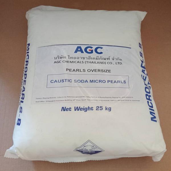 CAUSTIC SODA FLAKES