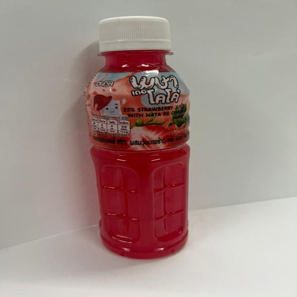 น้ำสตรอเบอร์รี่ 25% ผสมวุ้นมะพร้าว