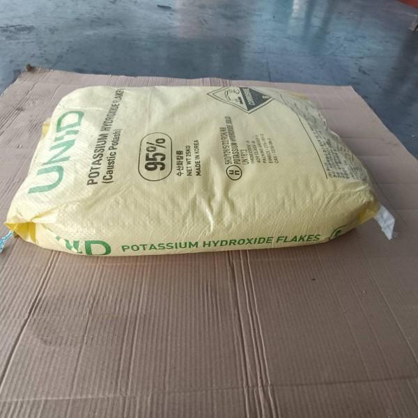 โพแทสเซียมไฮดรอกไซด์ 95%
