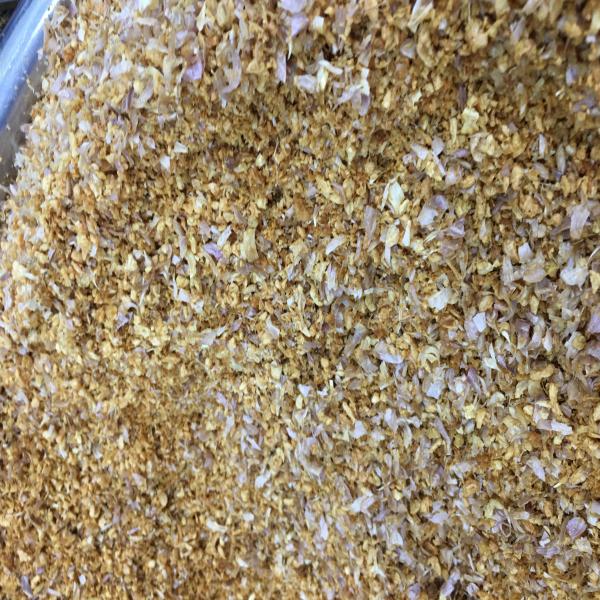 กระเทียมเจียว