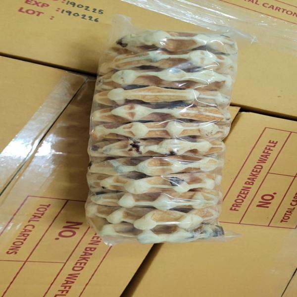 วาฟเฟิลไส้ช็อกโกแลตแช่เยือกแข็ง