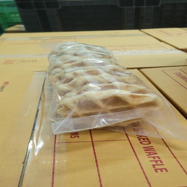 วาฟเฟิลอบสุกสำเร็จรูปแช่เยือกแข็ง