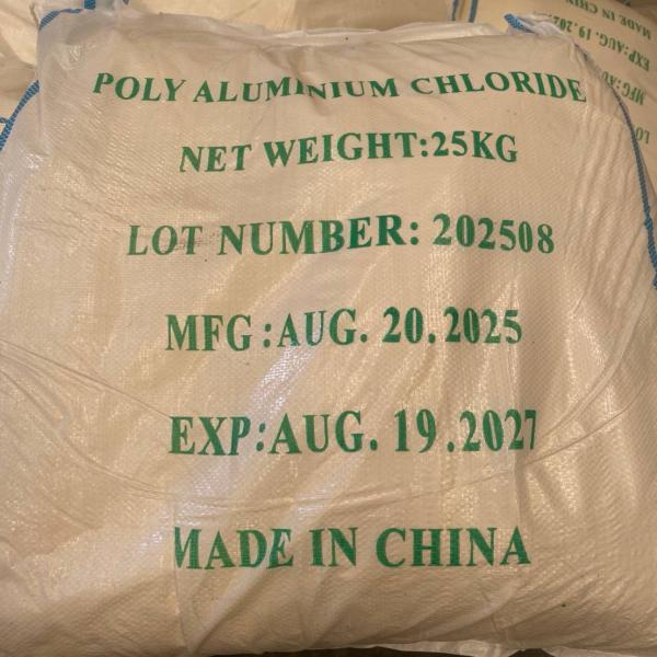 สารช่วยตกตะกอนในน้ำดิบ / POLY ALUMINIUM CHLORIDE (PAC 30%)