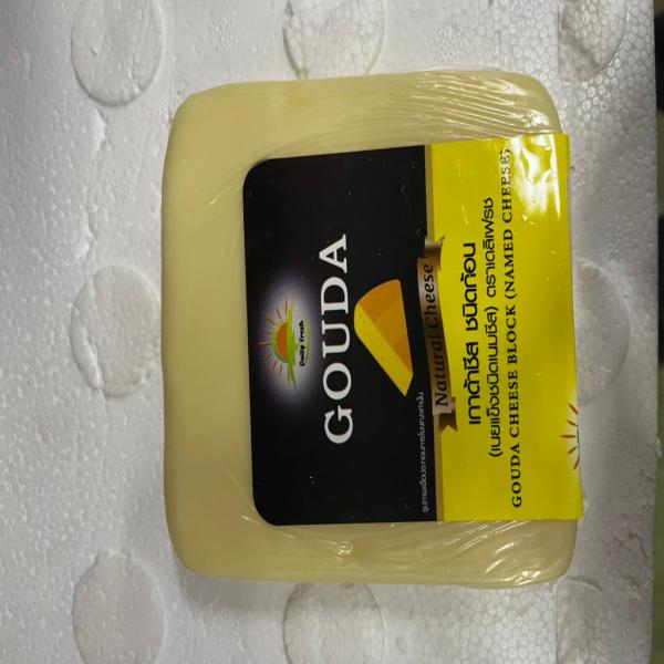 เกาด้าชีส ชนิดก้อน (เนยแข็งชนิดเนมชีส) (ตราเดลิเฟรช)