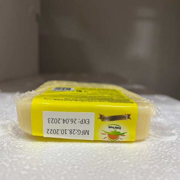 เกาด้าชีส ชนิดก้อน (เนยแข็งชนิดเนมชีส) (ตราเดลิเฟรช)