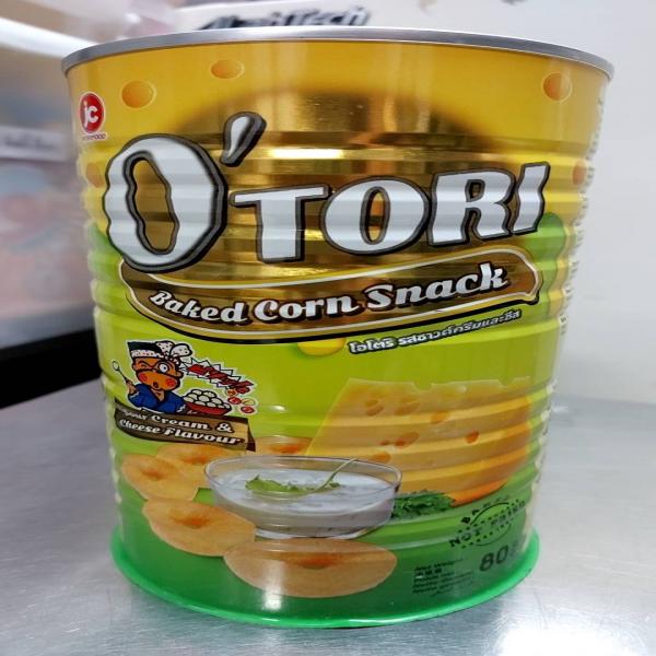 SOUR CREAM AND CHEESE FLAVOUR CORN SNACK