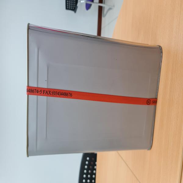 Bear shape biscuit with chocolate cream