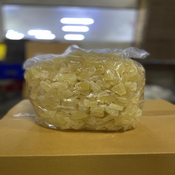 Dehydrated pineapple