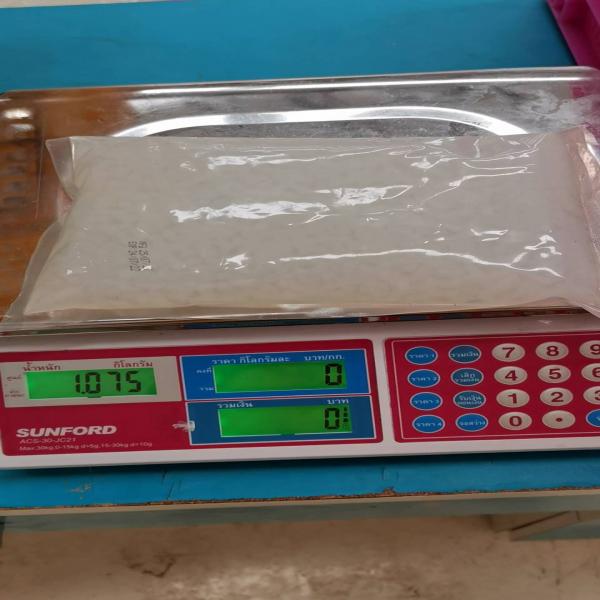 ผลไม้ในน้ำเชื่อม