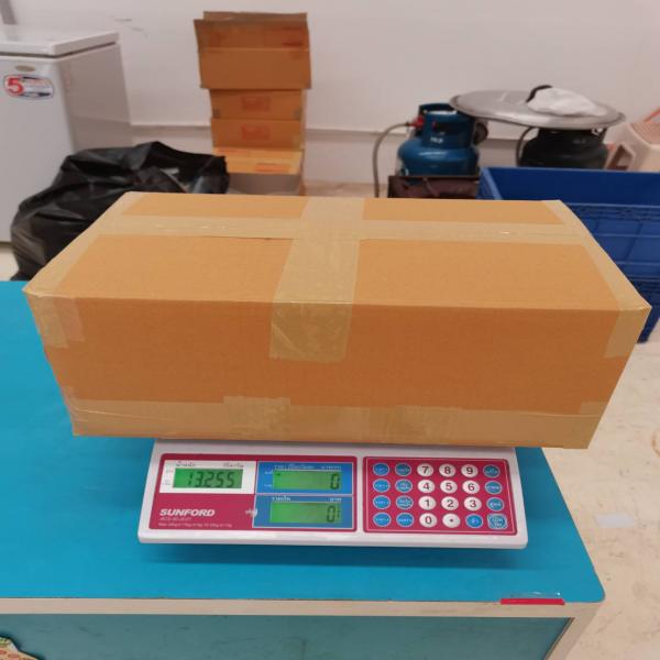 ผลไม้ในน้ำเชื่อม