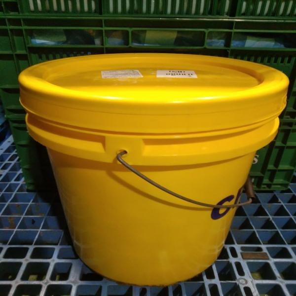 Peel Boiled Egg in Brine