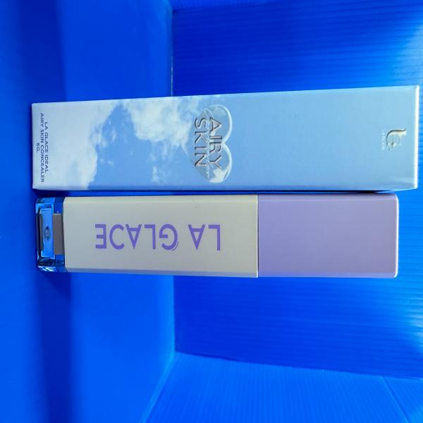 LA GLACE IDEAL AIRY SKIN CONCEALER #01 BUTTERMILK BEIGE (6 g)