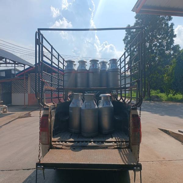 ศูนย์รวบรวมน้ำนมดิบ