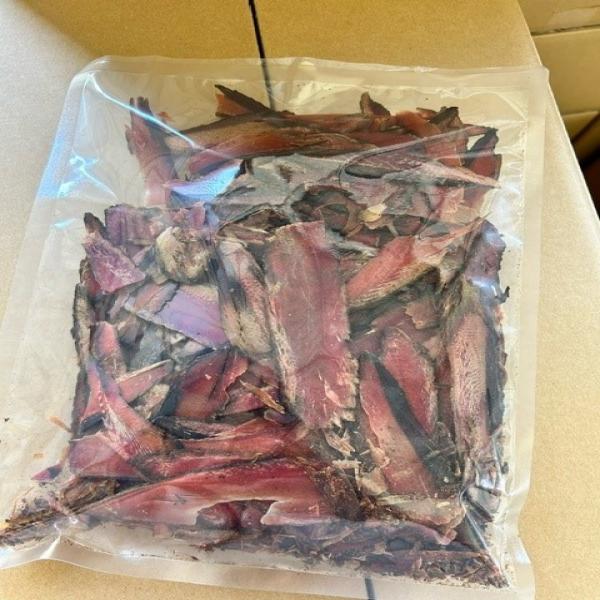 Katsuobushi slice 1.0 mm. (KEZURIBUSHI)