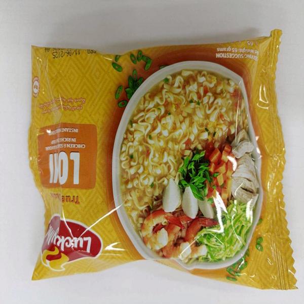 Lucky Me! Lomi Chicken & Seafood Flavour in Rich & Thick Soup Instant Noodle Soup