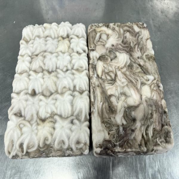 Frozen Whole Cleaned Octopus