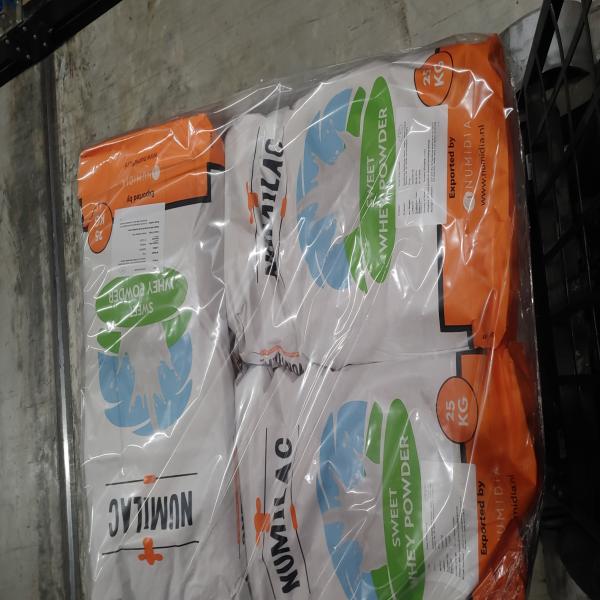 Sweet Whey Powder Numilac Brand/Germany