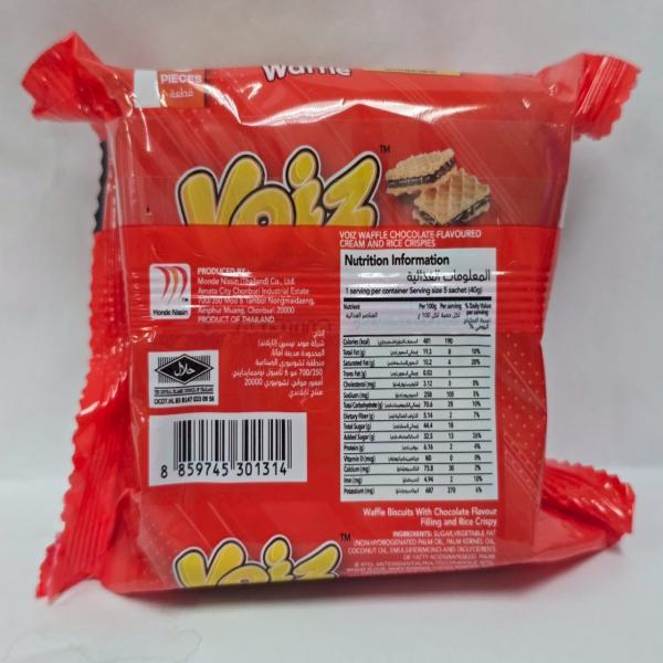 Voiz Waffle with Chocolate-Flavoured Cream and Rice Crispies