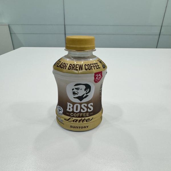 บอส ลาเต้ (กาแฟปรุงสำเร็จพร้อมดื่ม)