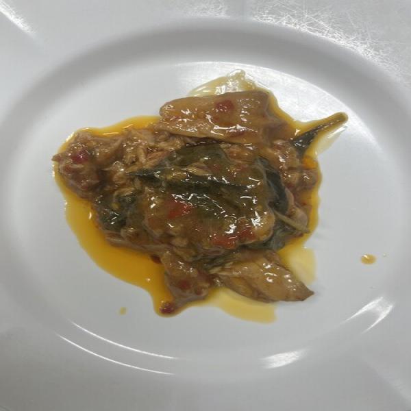 Spicy Stir-Fried Tuna with Thai Holy Basil (Zaabro Brand)