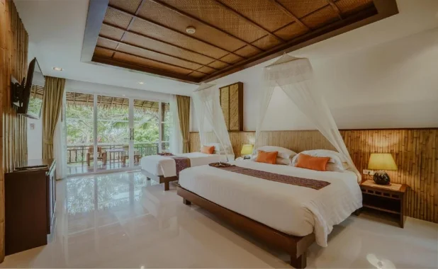 บ้านใสใน รีสอร์ท