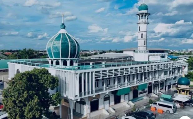 Masjid Aman Nareumit (Sathu Pradit)